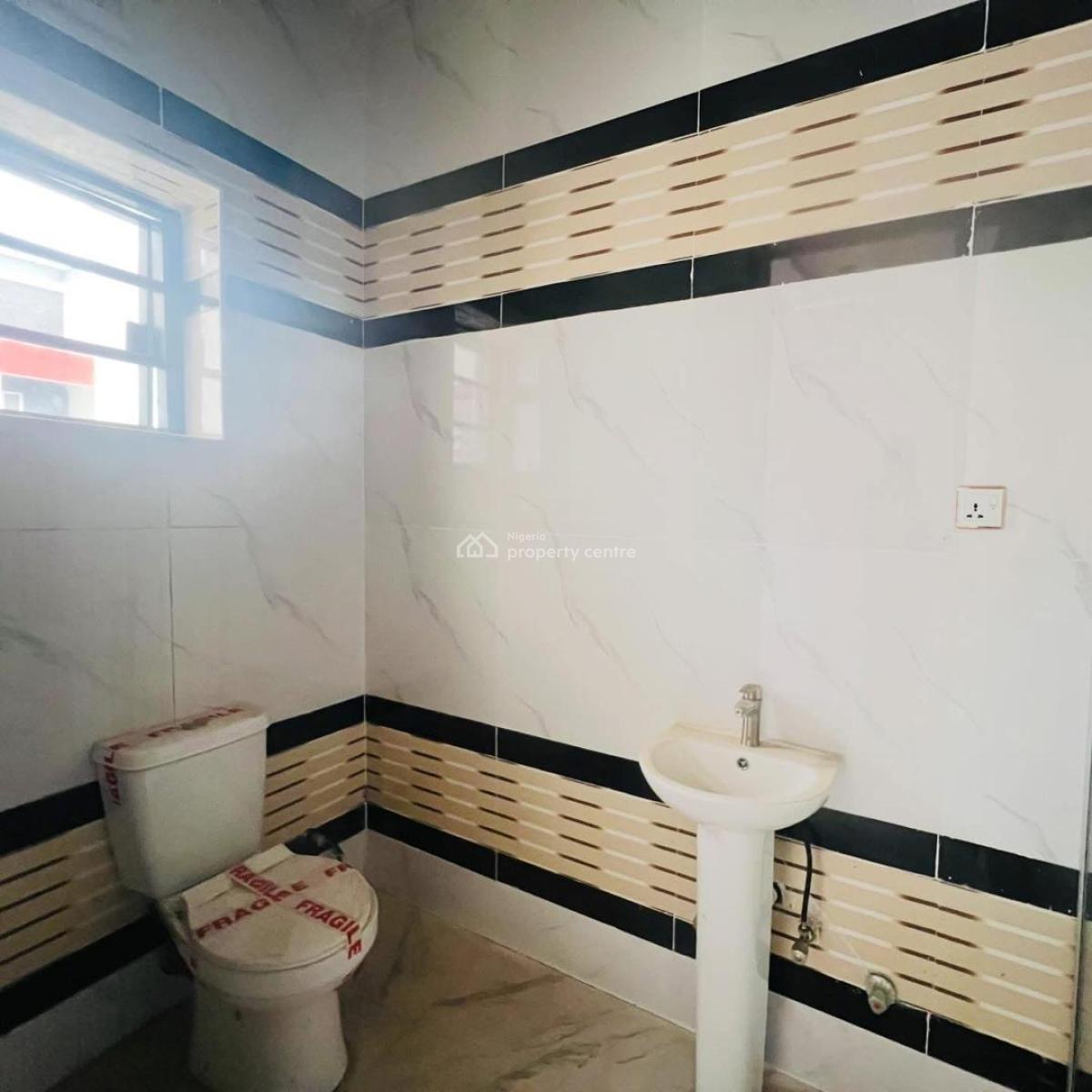 Fully Serviced 2bedroom Terrace Duplex, Orchid Road, Lekki, Lagos, Terraced Duplex for Sale