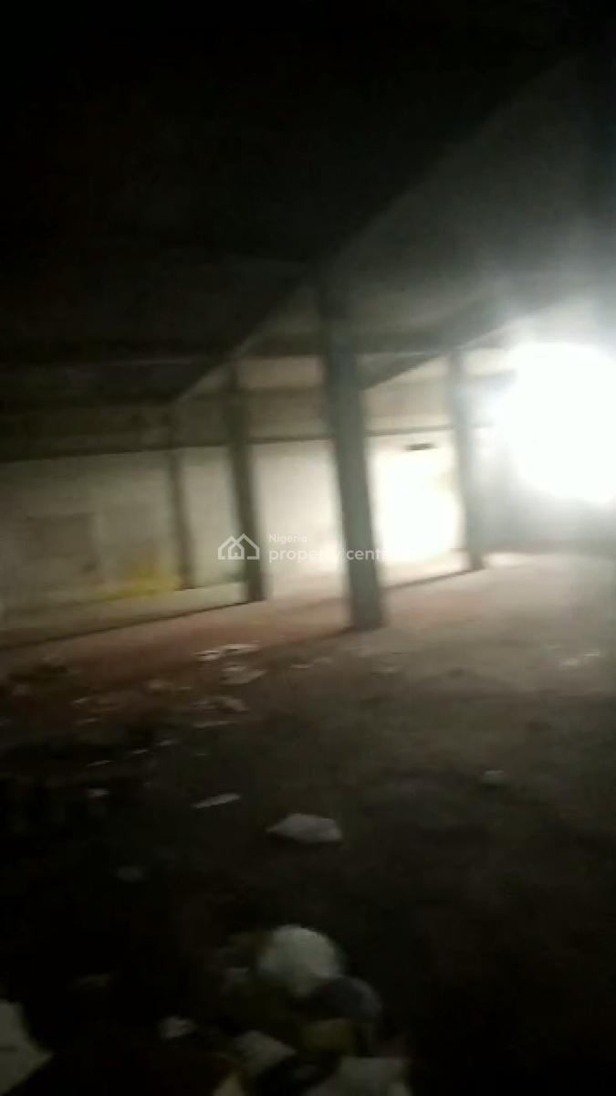 300sqmt Warehouse Space, Agege, Lagos, Warehouse for Rent
