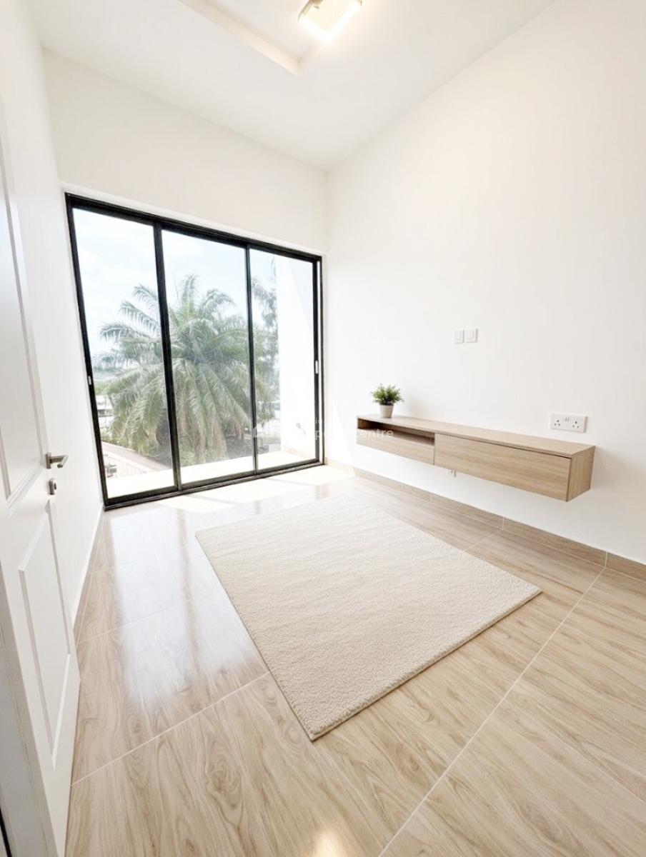 Luxury 3 Bedroom Flat, Gra, Ikeja, Lagos, Flat / Apartment for Sale