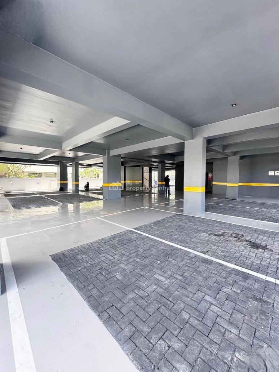 2 Bedroom Spacious and Serviced Penthouse, Lekki Phase 1, Lekki, Lagos, Terraced Duplex for Sale