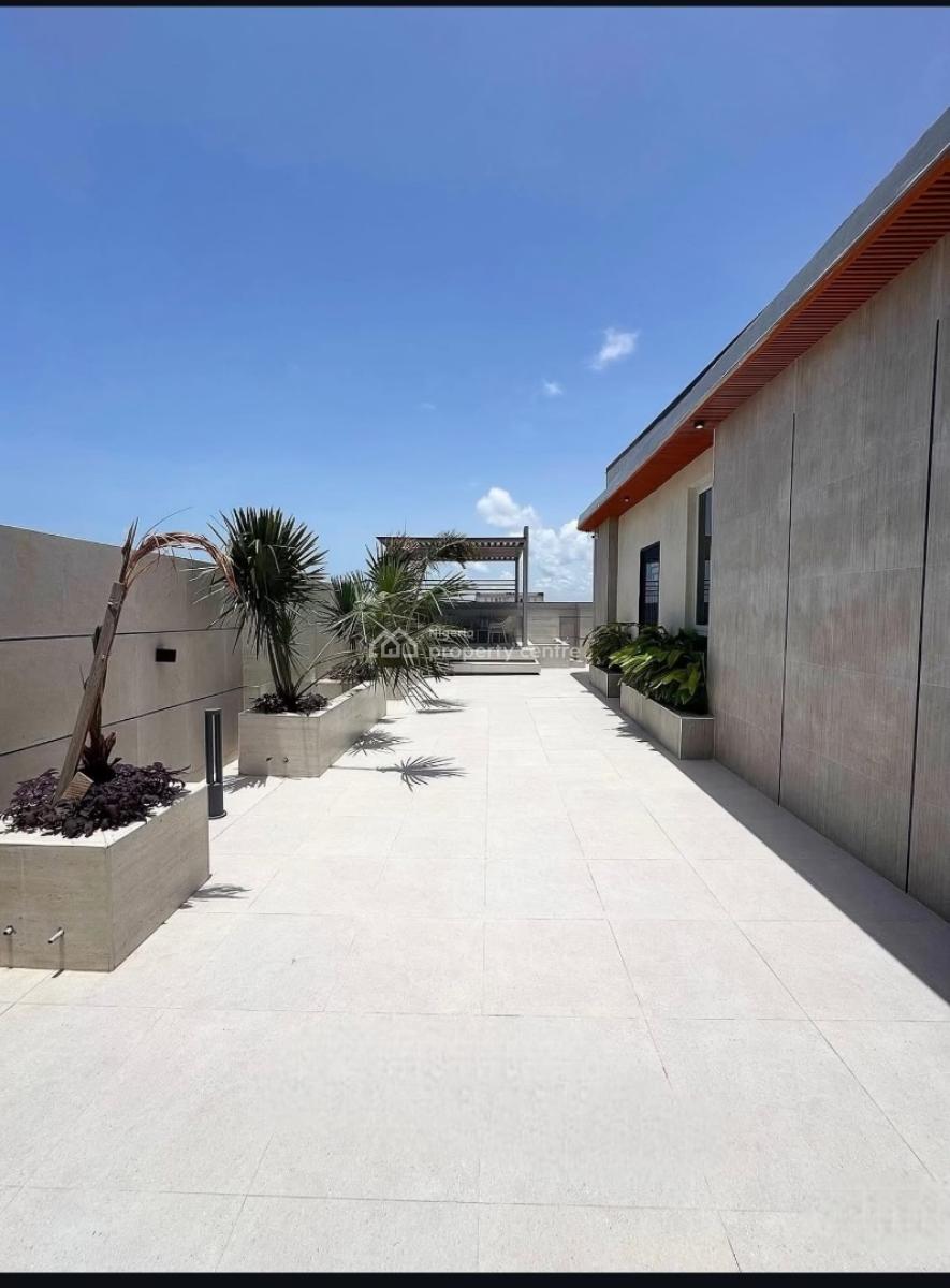 2 Bedroom Spacious and Serviced Penthouse, Lekki Phase 1, Lekki, Lagos, Terraced Duplex for Sale
