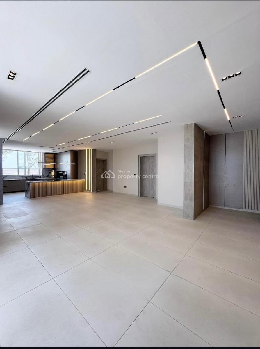 2 Bedroom Spacious and Serviced Penthouse, Lekki Phase 1, Lekki, Lagos, Terraced Duplex for Sale