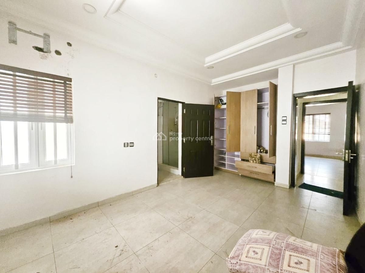 Luxury 4 Bedroom Semi Detached Duplex with Bq, Gra Phase 1, Magodo, Lagos, Semi-detached Duplex for Rent