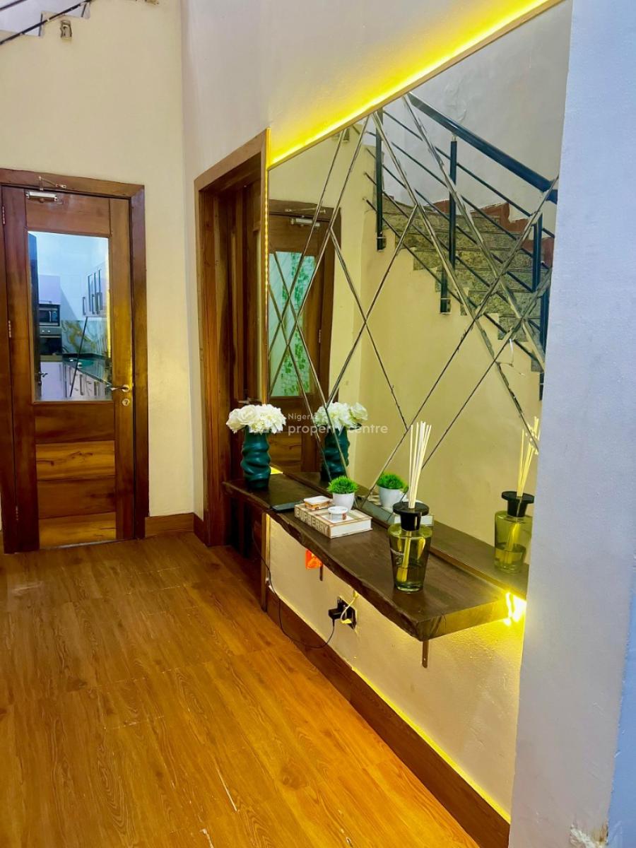 Exquisite 5-bedroom Standalone Duplex, Lekki Phase 1, Lekki, Lagos, Flat / Apartment Short Let