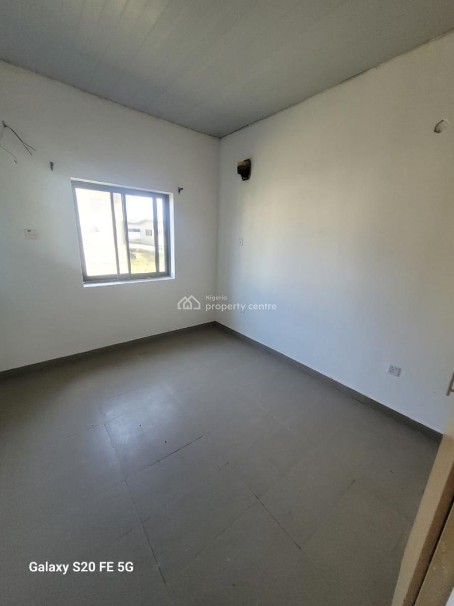 Nicely Finished 2 Bedroom Terrace Serviced Duplex House, Beechwood Park Estate Inside Lakowe Golf, Lakowe, Ibeju Lekki, Lagos, Terraced Duplex for Rent