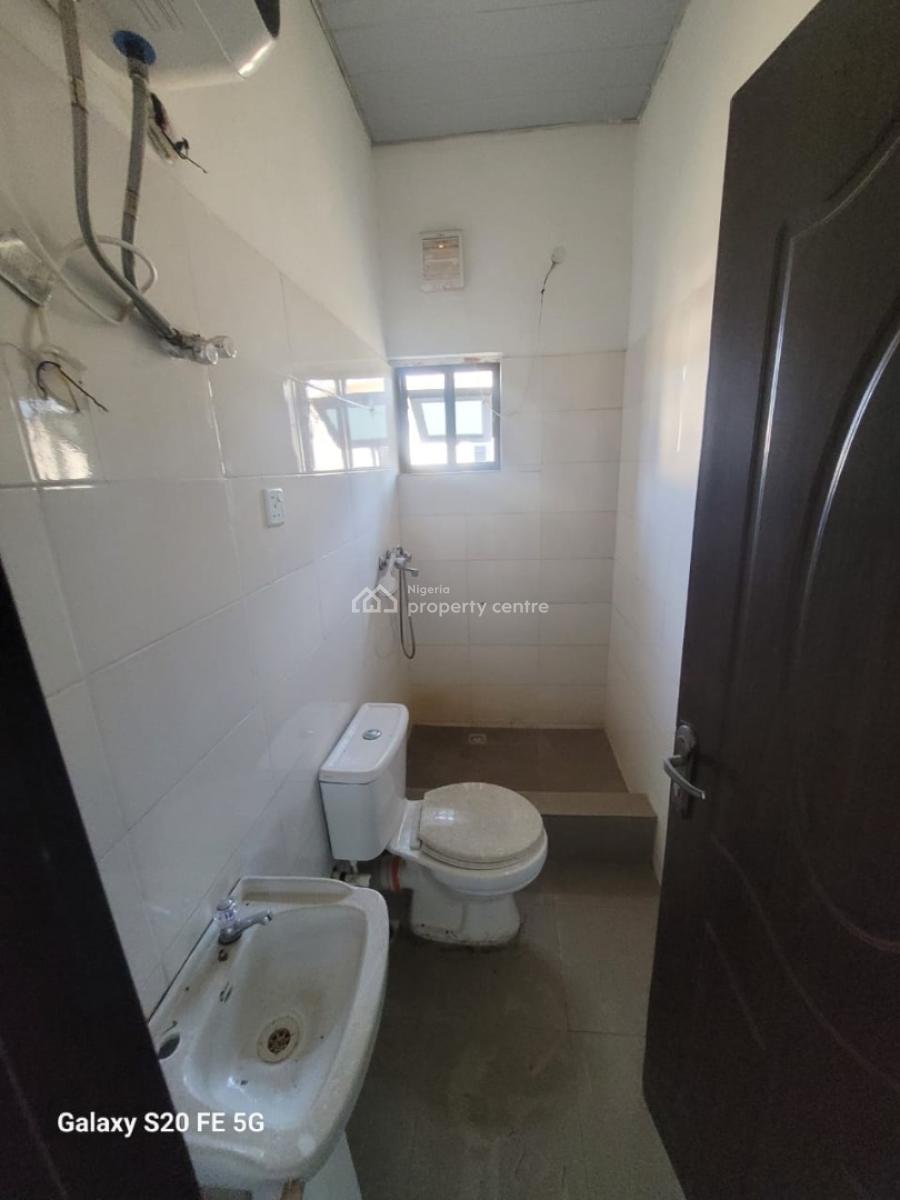 Nicely Finished 2 Bedroom Terrace Serviced Duplex House, Beechwood Park Estate Inside Lakowe Golf, Lakowe, Ibeju Lekki, Lagos, Terraced Duplex for Rent