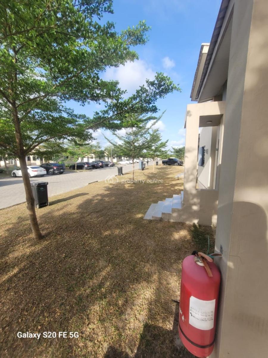 Nicely Finished 2 Bedroom Terrace Serviced Duplex House, Beechwood Park Estate Inside Lakowe Golf, Lakowe, Ibeju Lekki, Lagos, Terraced Duplex for Rent