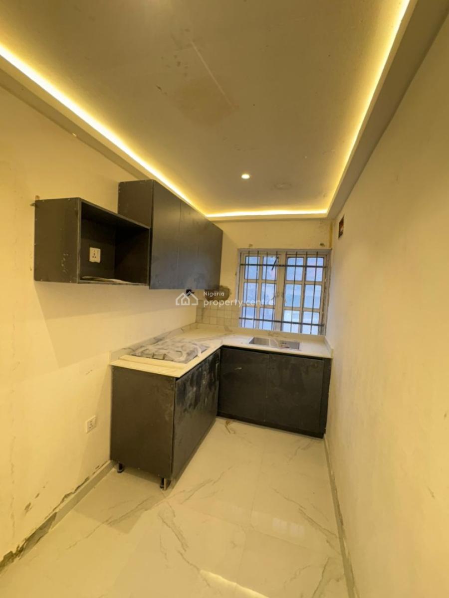 Mini Flat on The 1st Floor, Oniru, Victoria Island (vi), Lagos, Mini Flat (room and Parlour) for Rent