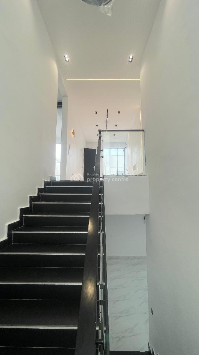 Luxury 5bedroom, Chevron, Lekki, Lagos, Detached Duplex for Sale