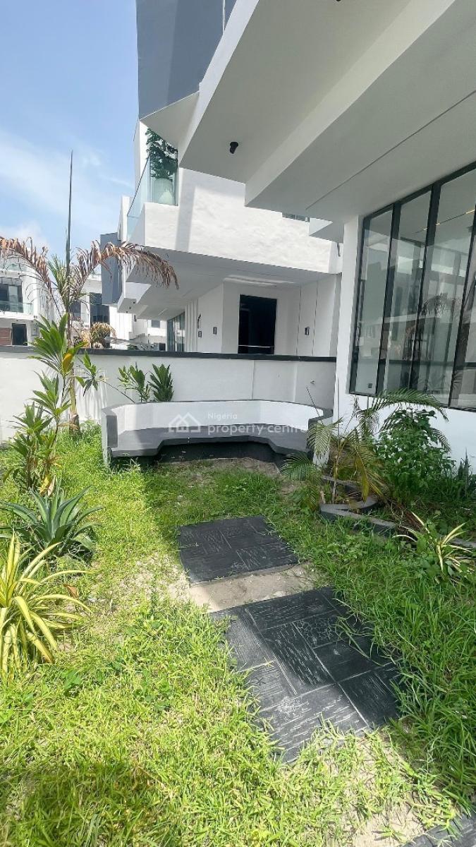 Luxury 5bedroom, Chevron, Lekki, Lagos, Detached Duplex for Sale