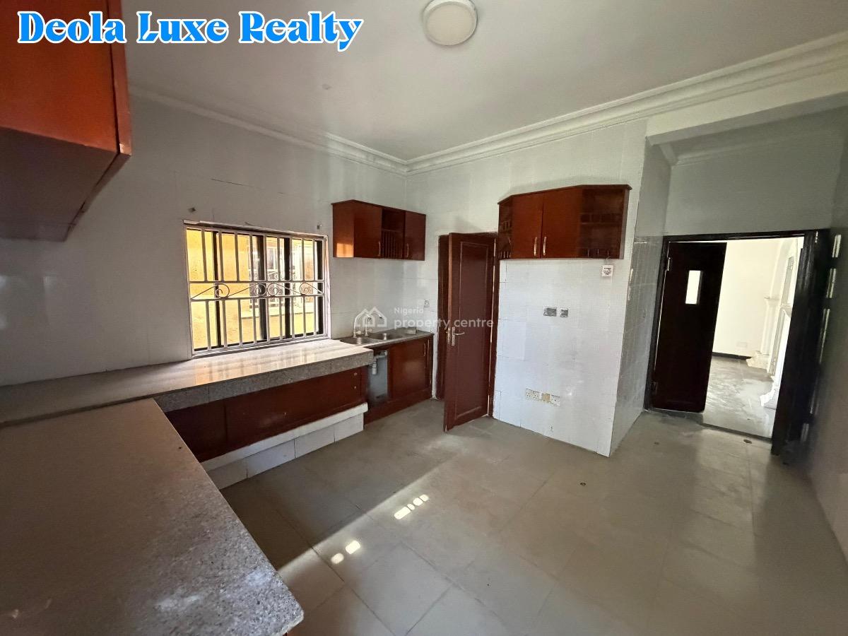 a Very Spacious 7 Bedrooms Fully Detached House, Oniru, Victoria Island (vi), Lagos, Semi-detached Duplex for Rent
