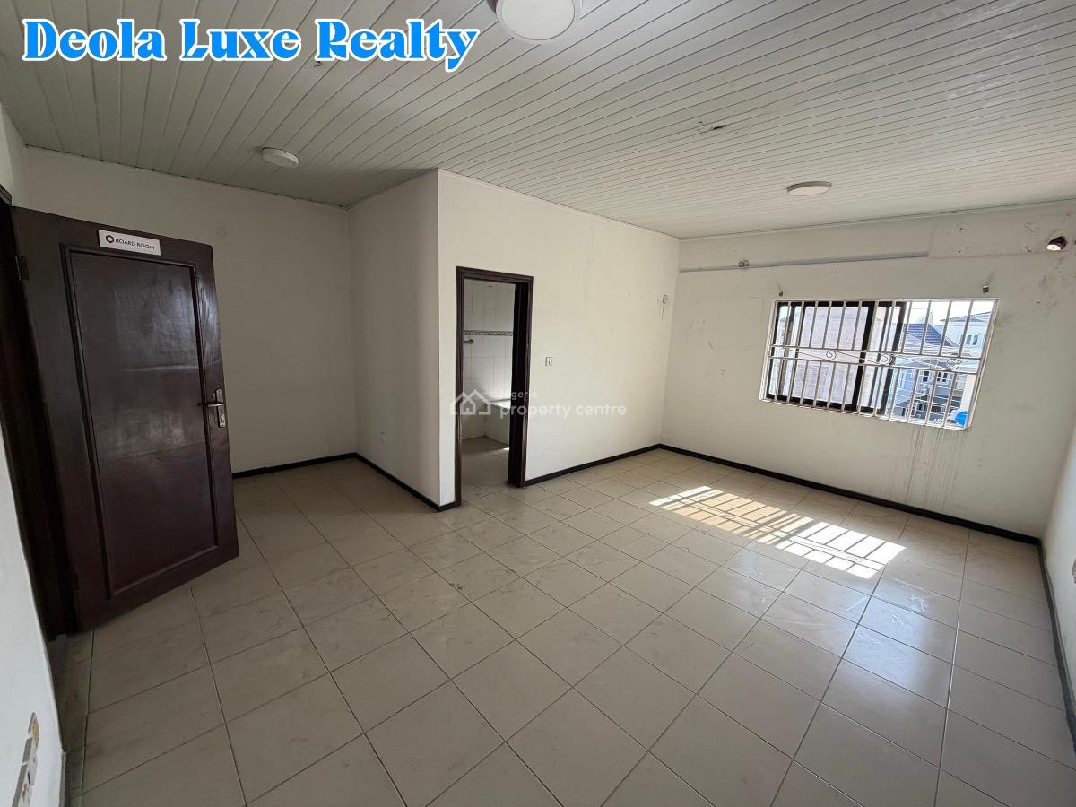 a Very Spacious 7 Bedrooms Fully Detached House, Oniru, Victoria Island (vi), Lagos, Semi-detached Duplex for Rent