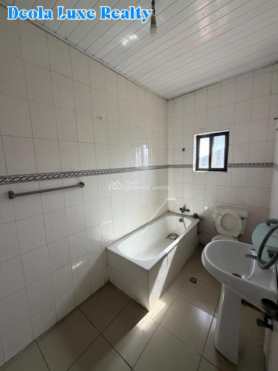 a Very Spacious 7 Bedrooms Fully Detached House, Oniru, Victoria Island (vi), Lagos, Semi-detached Duplex for Rent