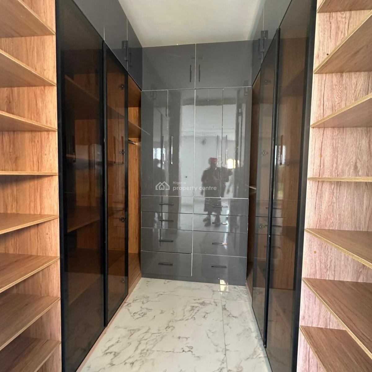 5 Bedroom Semi Detached Duplex with a Swimming Pool,bq, 5 Bedroom Semi Detached Duplex with a Swimming Pool,bq, Ikate, Lekki, Lagos, Semi-detached Duplex for Sale