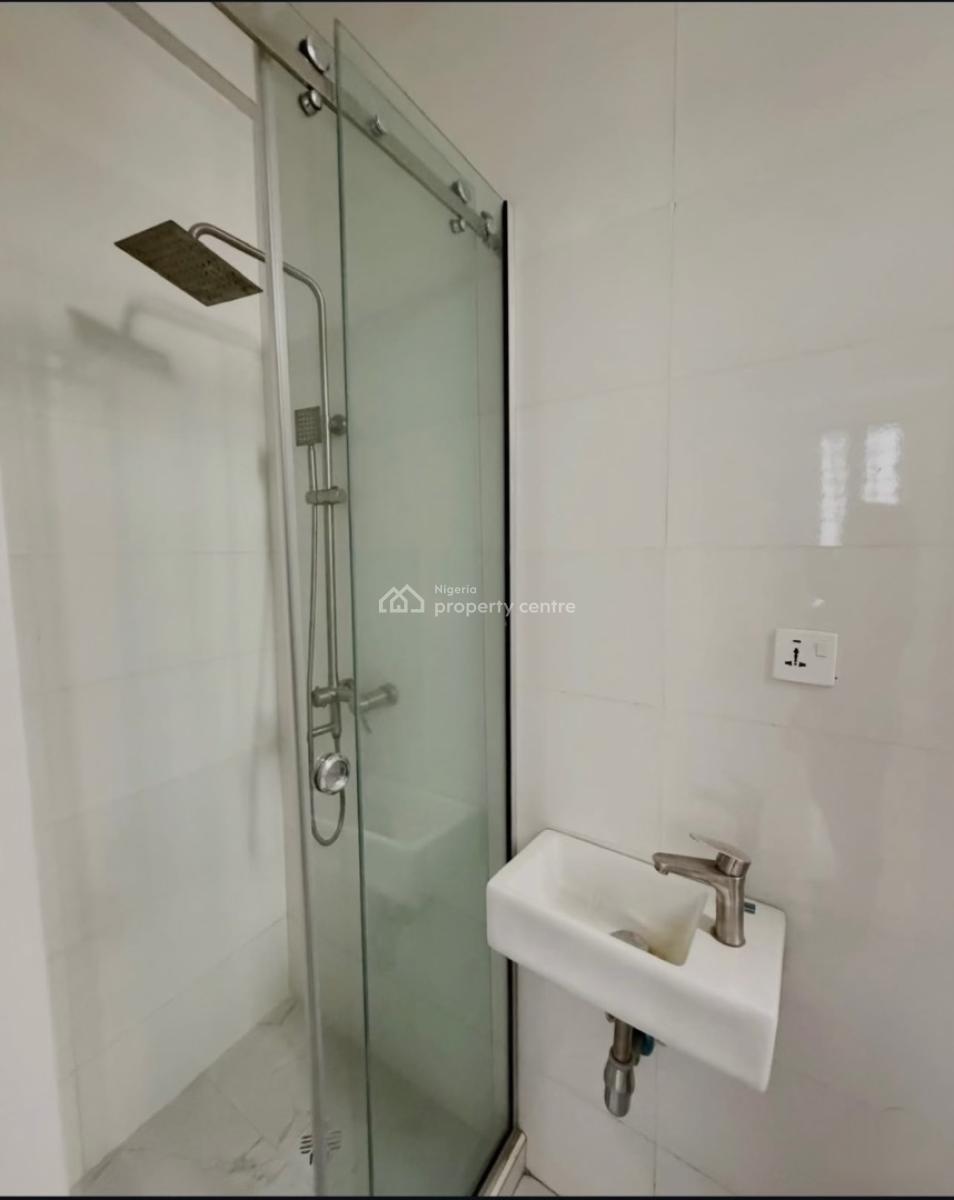 4 Bedroom House with a Bq, Ologolo Lekki, Lekki, Lagos, Semi-detached Duplex for Sale