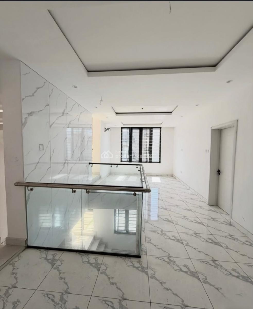 4 Bedroom House with a Bq, Ologolo Lekki, Lekki, Lagos, Semi-detached Duplex for Sale