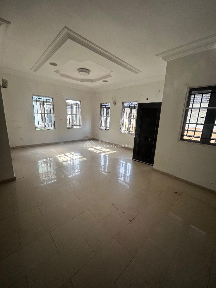 Well Maintained and Spacious Master Bedroom Selfcon Wit Shared Kitchen, Chevy View Estate, Lekki, Lagos, Self Contain (single Rooms) for Rent