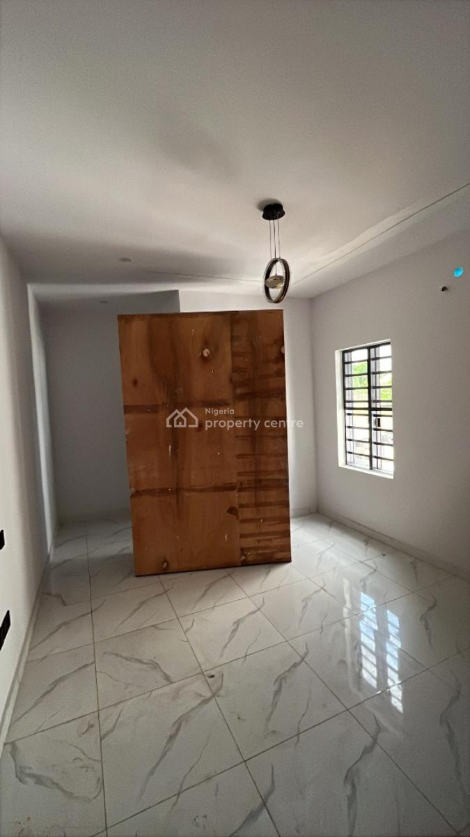 Nicely Built 4 Bedroom Semi Detached, Yaba, Lagos, Semi-detached Bungalow for Sale