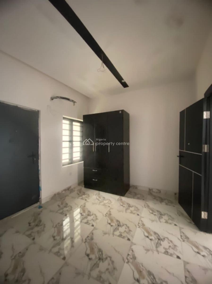 Beautiful and Spacious in Serene Environment, Estate Behind Blenco Supermarket, Olokonla, Ajah, Lagos, Flat / Apartment for Rent