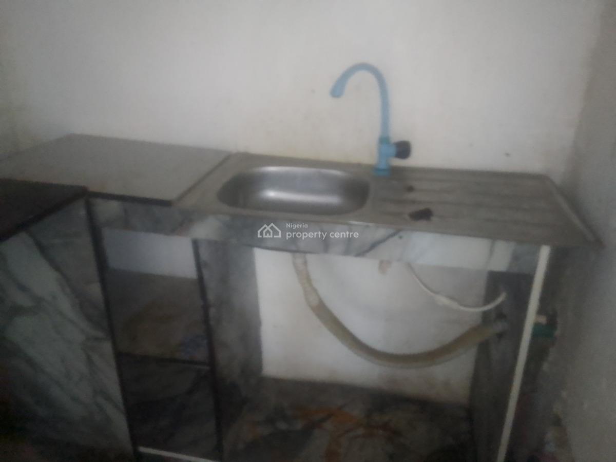 Spacious Luxury Selfcon with Excellent Features, Victory Estate Rd, Ogombo, Ajah, Lagos, Self Contain (single Rooms) for Rent