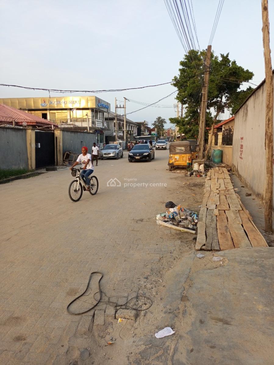 Luxury New Shop with Classic Features Facing Road, Thomas Estate, Ajah, Lagos, Ajah, Lagos, Shop for Rent