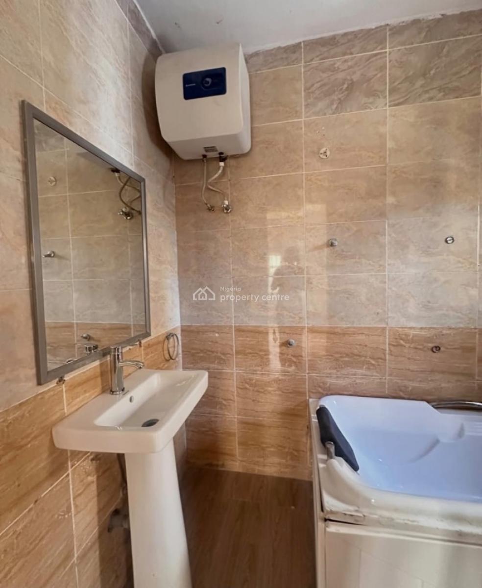 Service 3bedroom Apartment Available, Chevron, Lekki, Lagos, Flat / Apartment for Rent