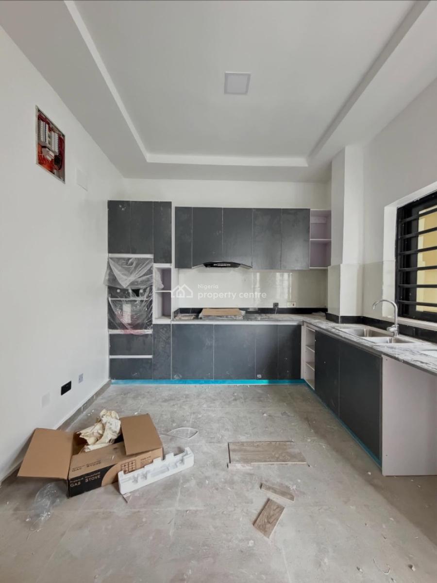 Lovely 2 Bedroom Apartment with Bq, Orchid, Lekki, Lagos, Block of Flats for Sale