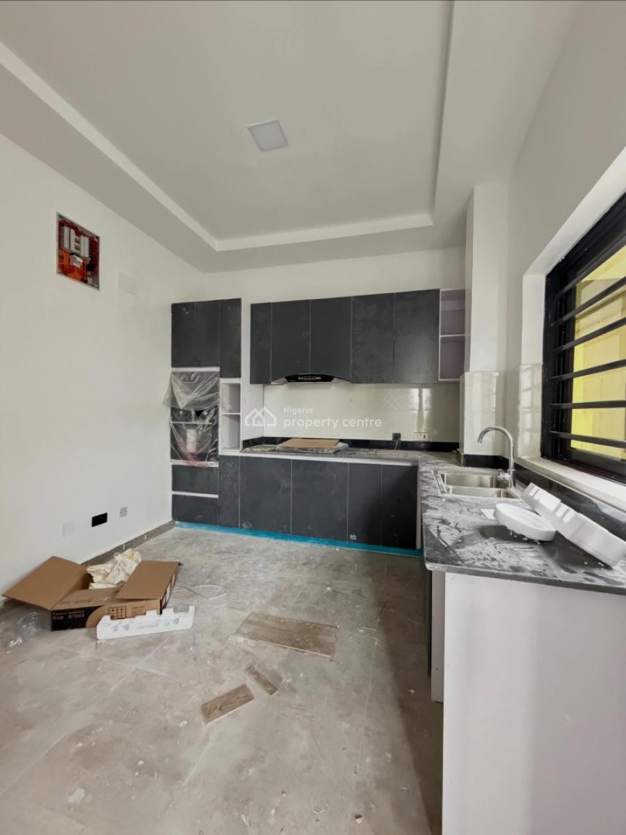 Lovely 2 Bedroom Apartment with Bq, Orchid, Lekki, Lagos, Block of Flats for Sale