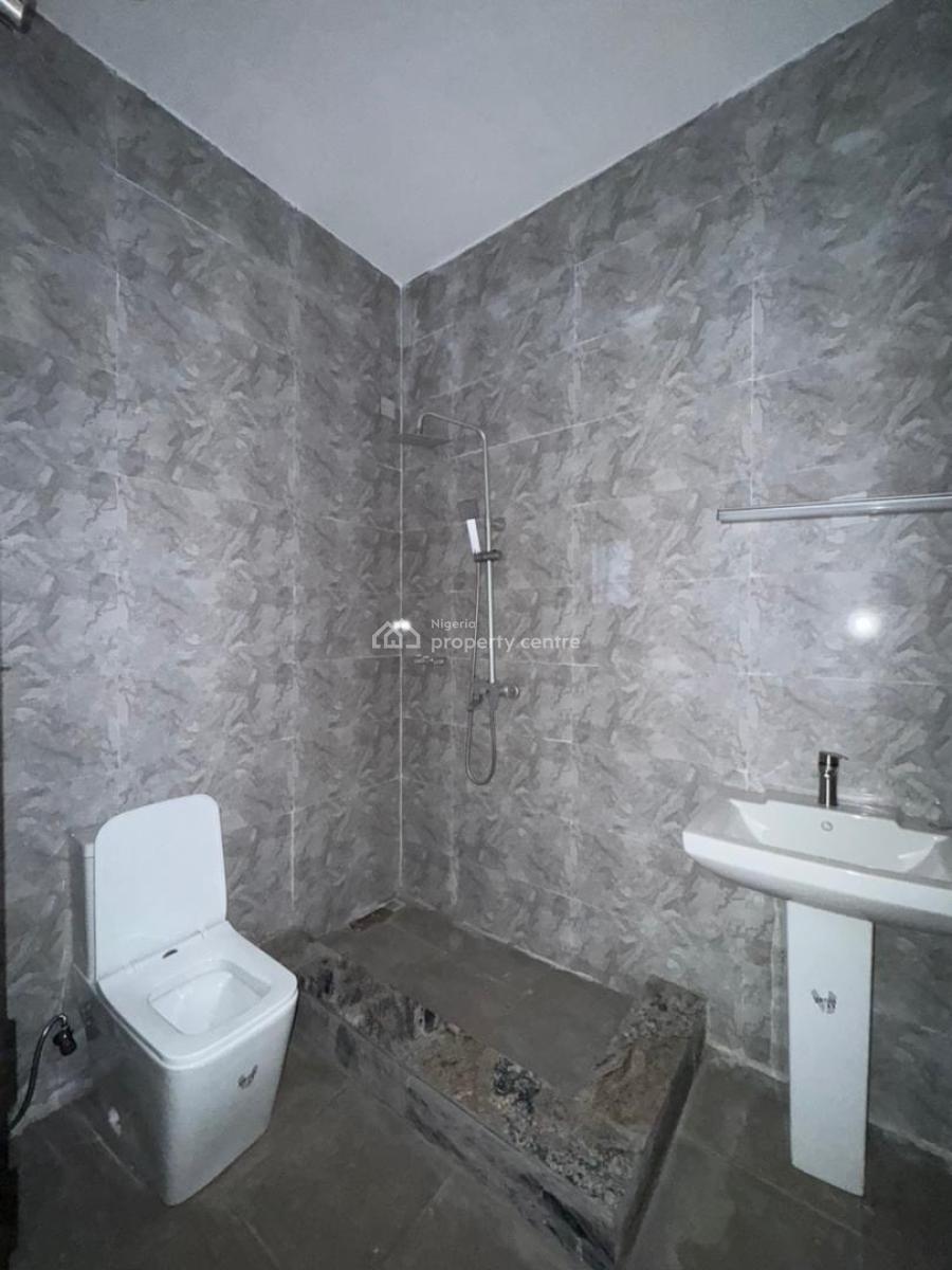 6 Bedroom Semidetached Duplex + Rooftop Lounge, Jahi, Abuja, Semi-detached Duplex for Sale