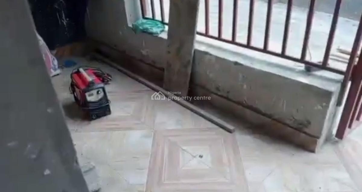 Spacious Decent 2 Bedroom Apartment, Ojodu Berger, Ojodu, Lagos, Flat / Apartment for Rent