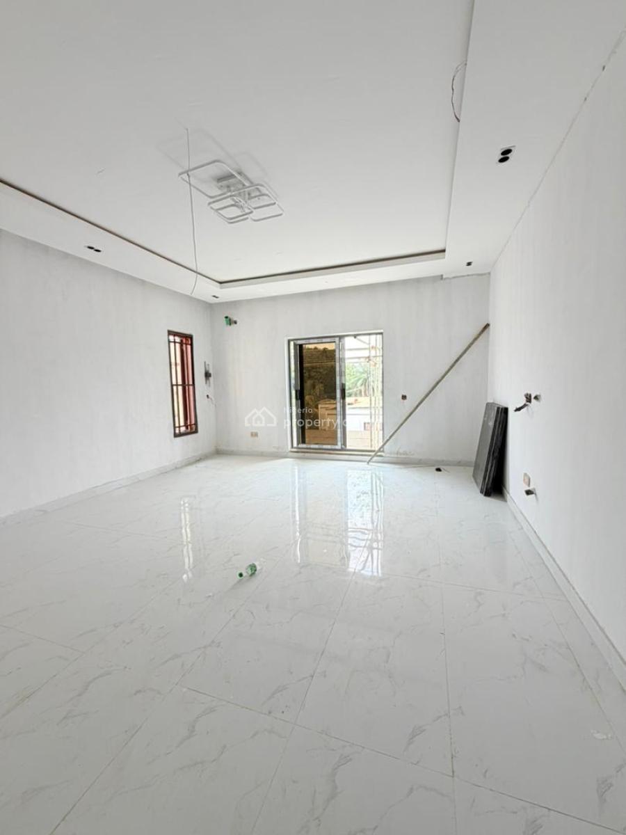 Well-finished 4-bedroom Apartment + Bq in Ikeja Gra, 4 Bedrooms Apartment for Sale in Ikeja Gra, Ikeja Gra, Ikeja, Lagos, Flat / Apartment for Sale