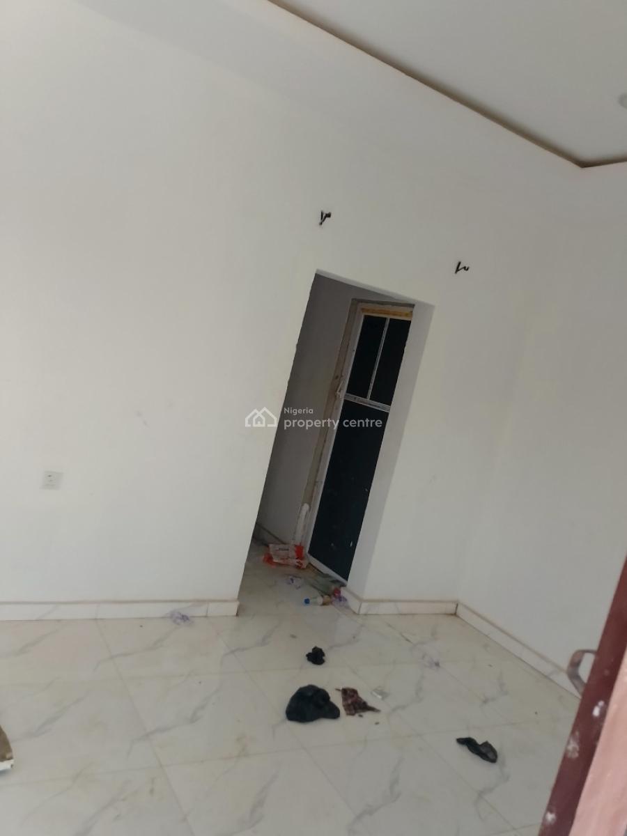 Lovely Room and Parlor Self Contained, Fashola Estate, Igbogbo, Ikorodu, Lagos, Mini Flat (room and Parlour) for Rent