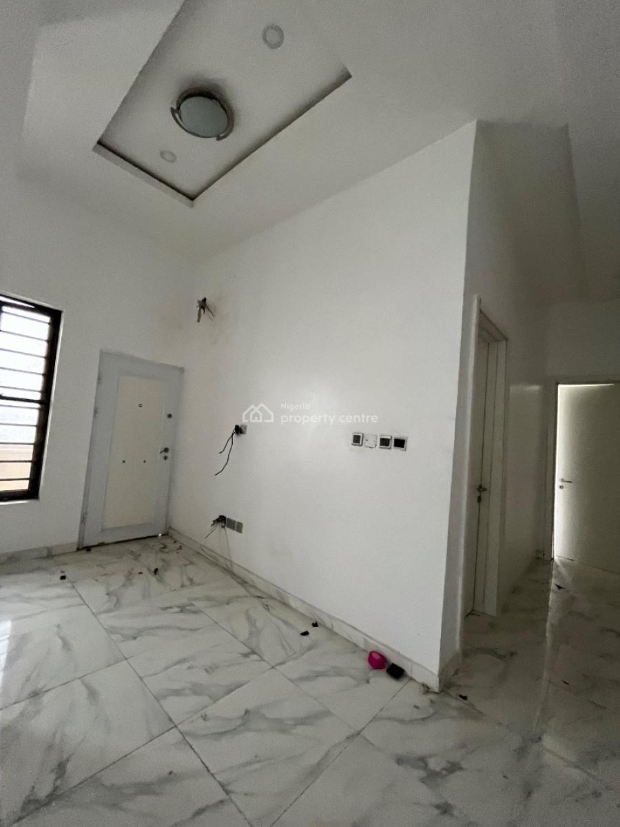 Well Maintained Semidetached Duplex, Chevron, Lekki, Lagos, Semi-detached Duplex for Rent