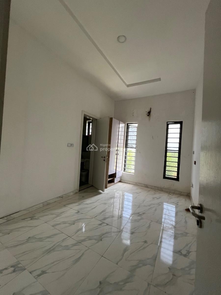 Well Maintained Semidetached Duplex, Chevron, Lekki, Lagos, Semi-detached Duplex for Rent