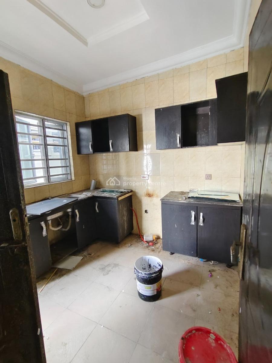 Renovated 2 Bedroom Apartment, After Lbs, Ajah, Lagos, Flat / Apartment for Rent