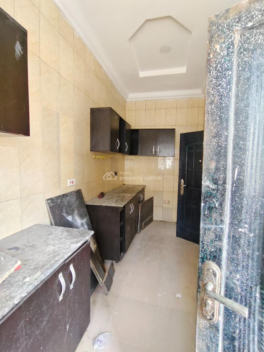 Renovated 3 Bedroom Apartment, Blenco, Ajah, Lagos, Flat / Apartment for Rent