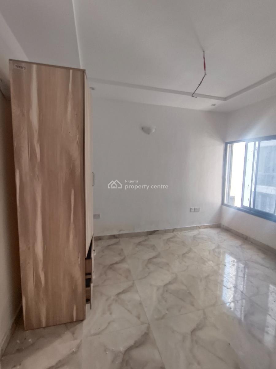 2bed Apartment, Spar Road, Ikate, Lekki, Lagos, Flat / Apartment for Rent