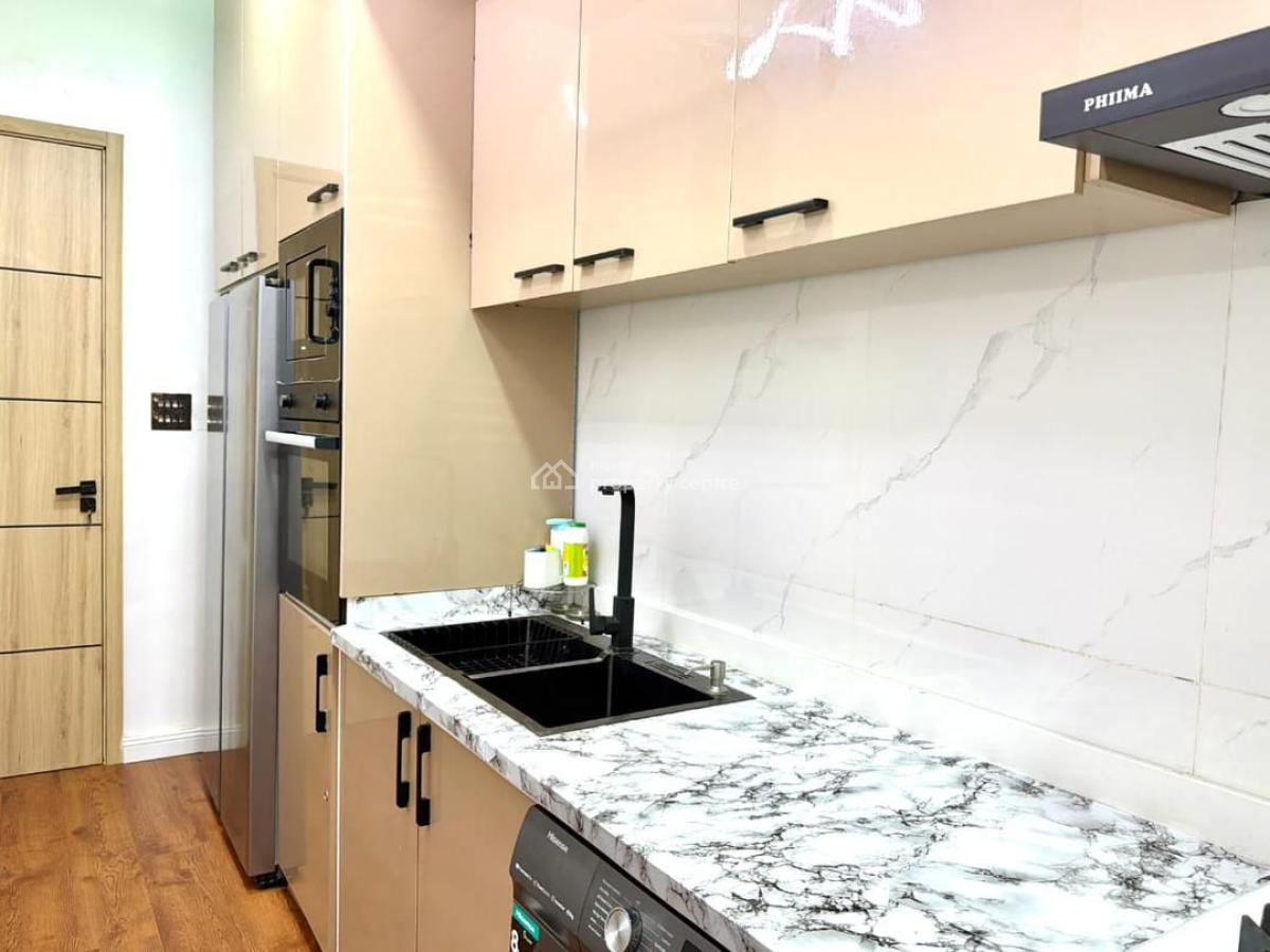 Luxury Two Bedroom Apartment, Lekki Phase 1, Lekki, Lagos, House Short Let