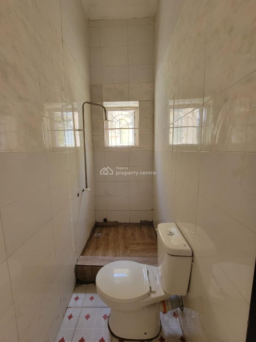 .master Room & Parlor with Private Balcony  Location: West End Estate, Ikota, Lekki, Lagos, Flat / Apartment for Rent