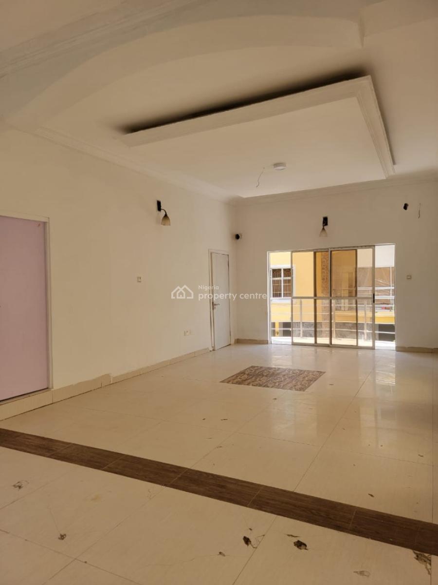 .master Room & Parlor with Private Balcony  Location: West End Estate, Ikota, Lekki, Lagos, Flat / Apartment for Rent