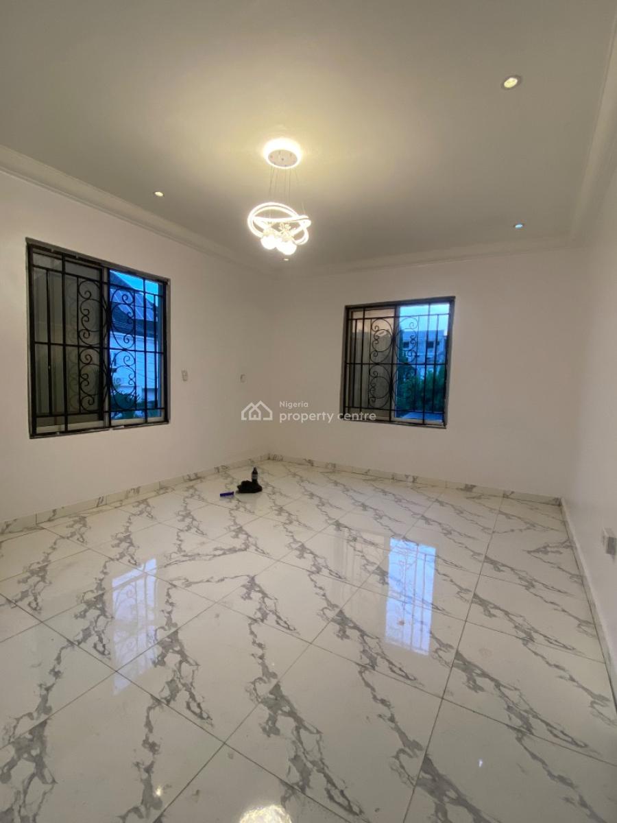 Luxury Standard Master Bedroom Shared Apartment, Chevron Lekki, Lekki, Lagos, Self Contain (single Rooms) for Rent