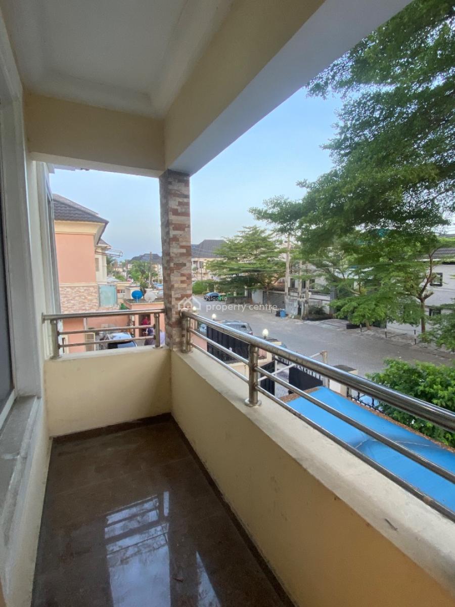 Luxury Standard Master Bedroom Shared Apartment, Chevron Lekki, Lekki, Lagos, Self Contain (single Rooms) for Rent