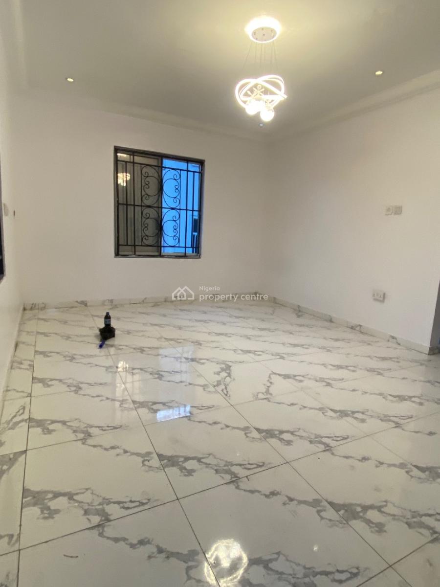 Luxury Standard Master Bedroom Shared Apartment, Chevron Lekki, Lekki, Lagos, Self Contain (single Rooms) for Rent