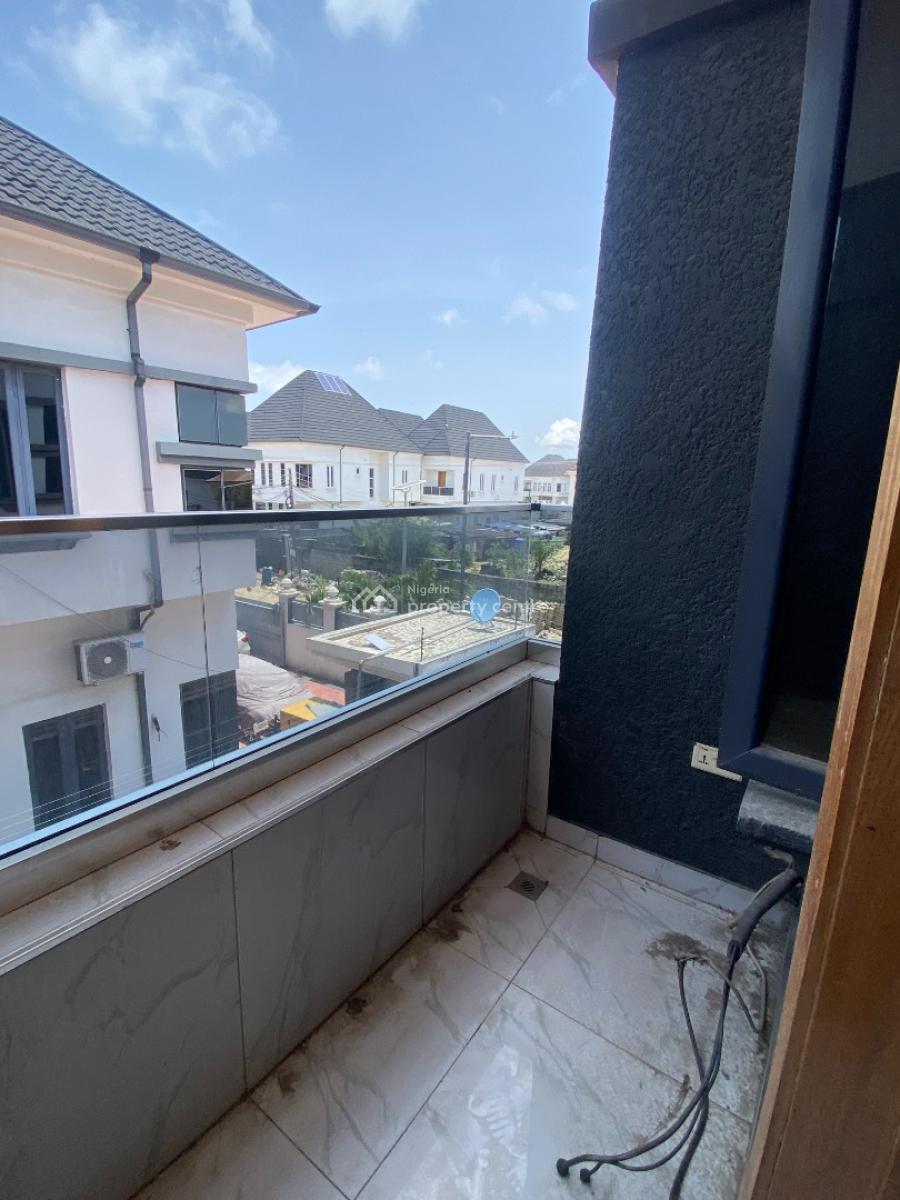 Luxury Sharp Mini Flat with Balcony (converted ), Osapa London Lekki, Comes with Balcony, Osapa, Lekki, Lagos, Mini Flat (room and Parlour) for Rent