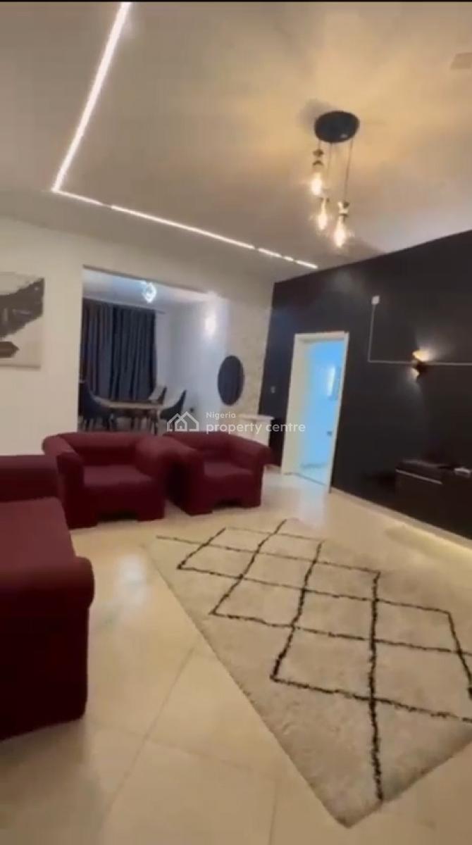 Well Maintained 3bedroom Flat with an Elevator, Prime Water Garden2 Lekki Phase1, Lekki, Lagos, Flat / Apartment for Rent