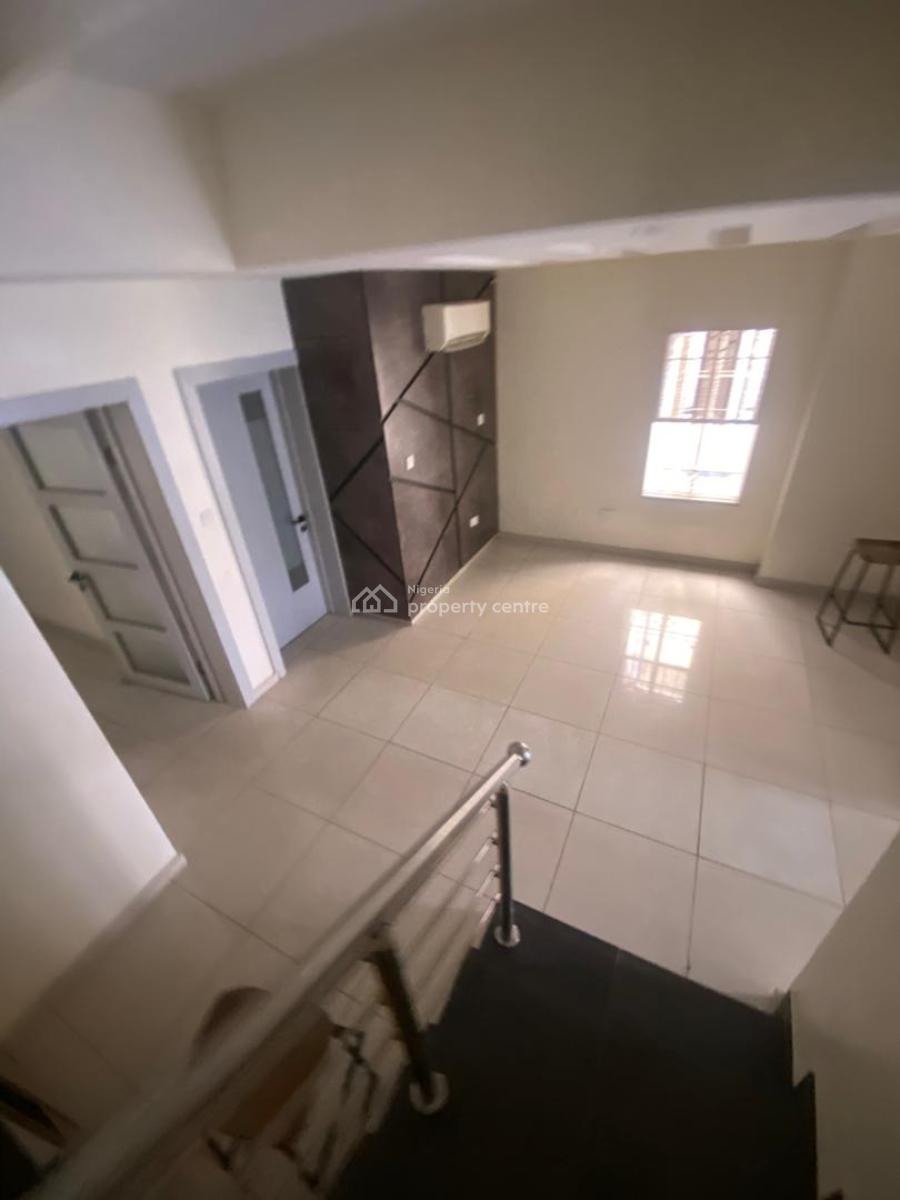 Spacious 4 Bedroom Terrace Duplex with Bq, Lekki Phase1, Lekki, Lagos, Terraced Duplex for Rent