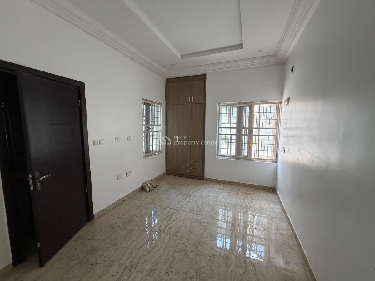 Standard and Serviced Two Bedroom Apartment with Bq, Jahi, Abuja, Flat / Apartment for Rent