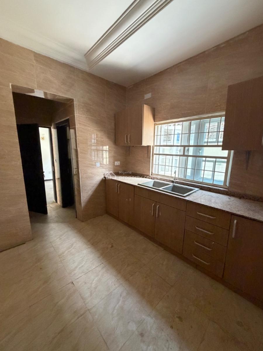 Standard and Serviced Two Bedroom Apartment with Bq, Jahi, Abuja, Flat / Apartment for Rent