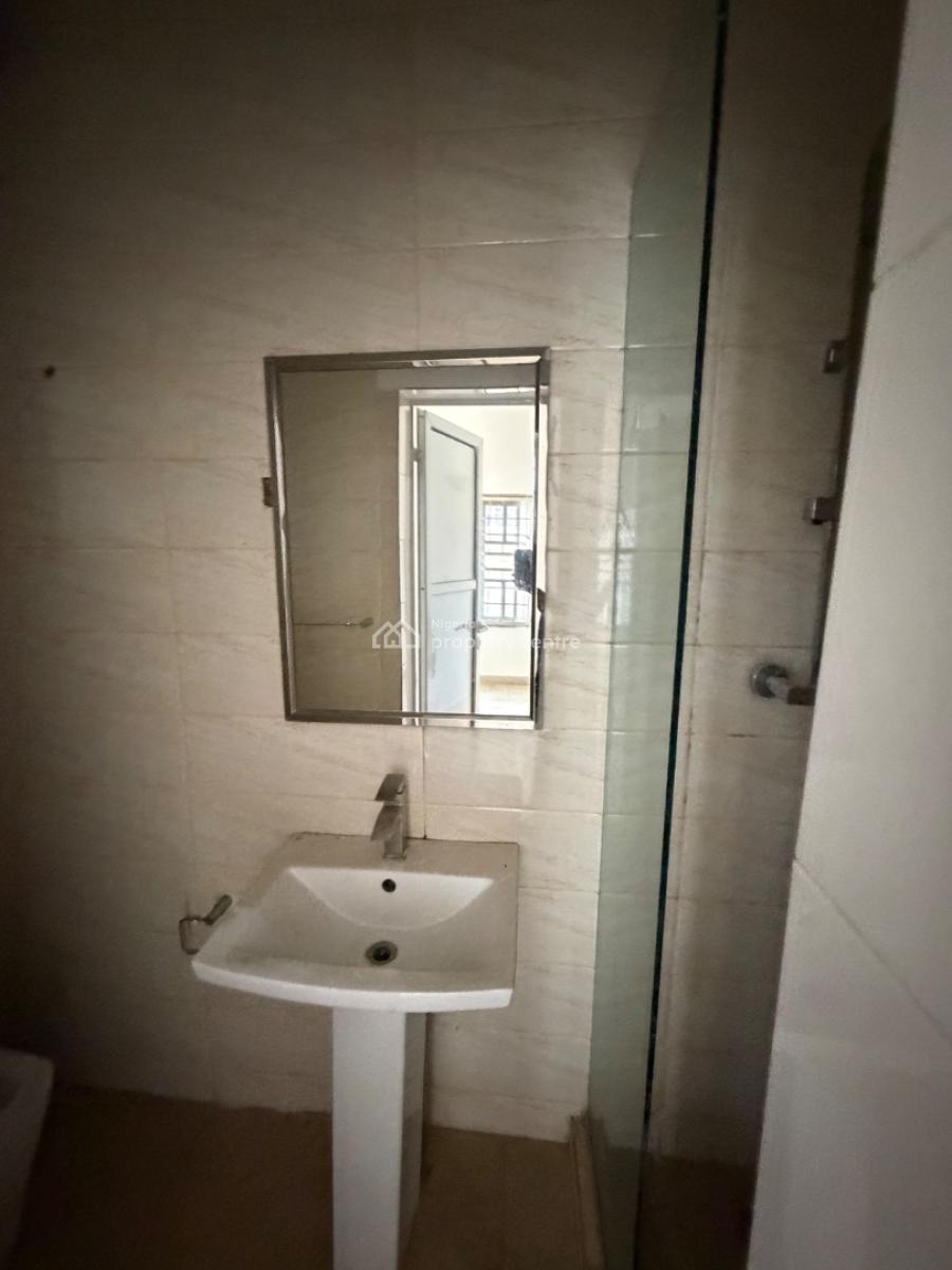 Standard and Serviced Two Bedroom Apartment with Bq, Jahi, Abuja, Flat / Apartment for Rent