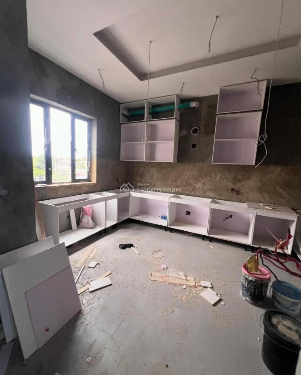 4 Bedroom Terrace Duplex, Lekki Phase 1, Lekki, Lagos, Terraced Duplex for Sale